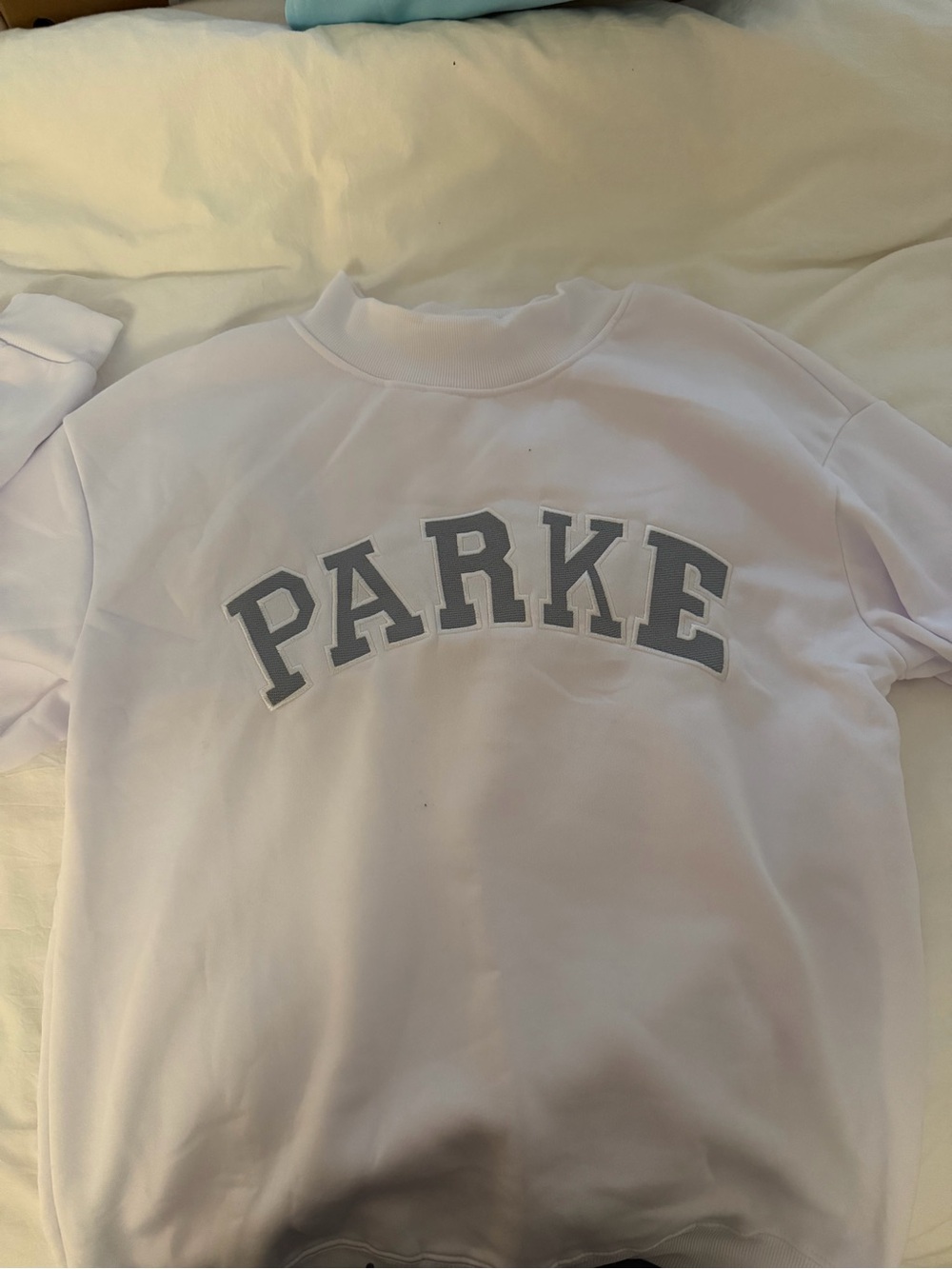 FAKE PARKE White Crewneck Sweatshirt with Grey Lettering
